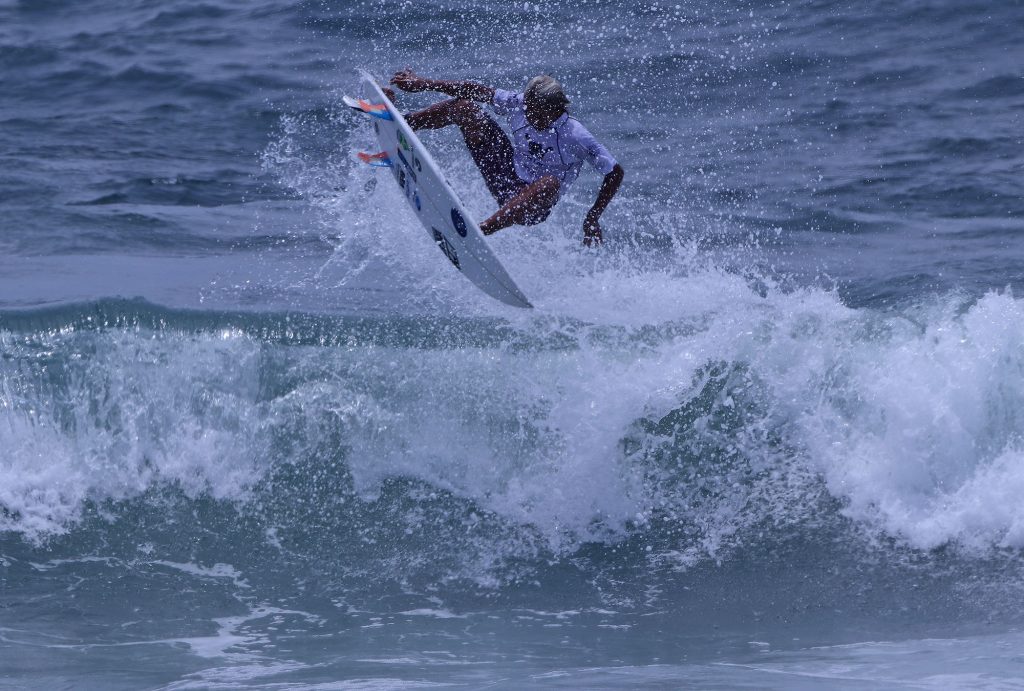 Lukas Camargo, Hang Loose Surf Attack 2021, Praia do Tombo, Guarujá (SP)