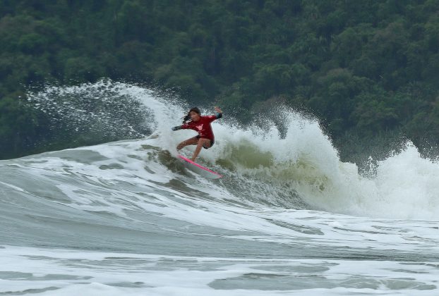 Maria Amelia, Hang Loose Surf Attack 2021, Praia do Tombo, Guarujá (SP). Foto: Munir El Hage.