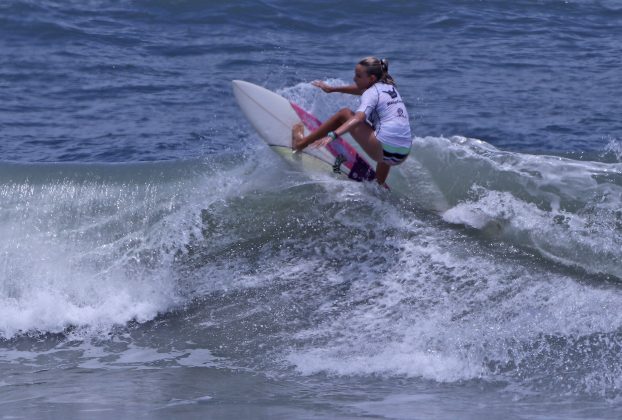 Mayara Zampieri, Hang Loose Surf Attack 2021, Praia do Tombo, Guarujá (SP). Foto: Munir El Hage.