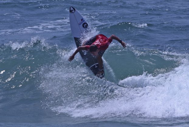 Murillo Coura, Hang Loose Surf Attack 2021, Praia do Tombo, Guarujá (SP). Foto: Munir El Hage.