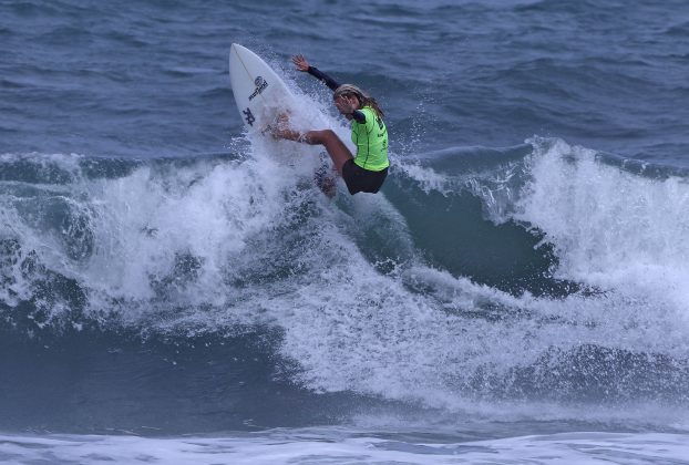 Naire Marquez, Hang Loose Surf Attack 2021, Praia do Tombo, Guarujá (SP). Foto: Munir El Hage.