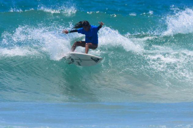 Sofia Tinoco, Búzios Garytos Surf Pro Am 2021, Praia de Geribá, Búzios (RJ). Foto: Fontenelle Roberto Jobim.