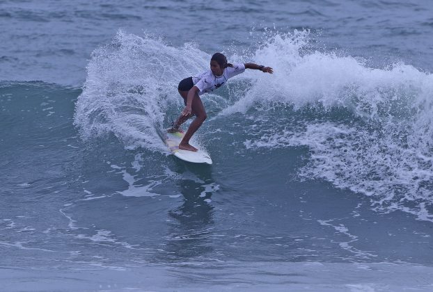 Sol Carrion, Hang Loose Surf Attack 2021, Praia do Tombo, Guarujá (SP). Foto: Munir El Hage.