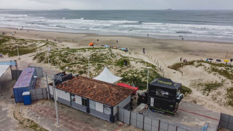 Vista aérea 2, Circuito Lagunense Inter Associações 2021, Molhes de Laguna (SC). Foto: Francisco Oliveira.