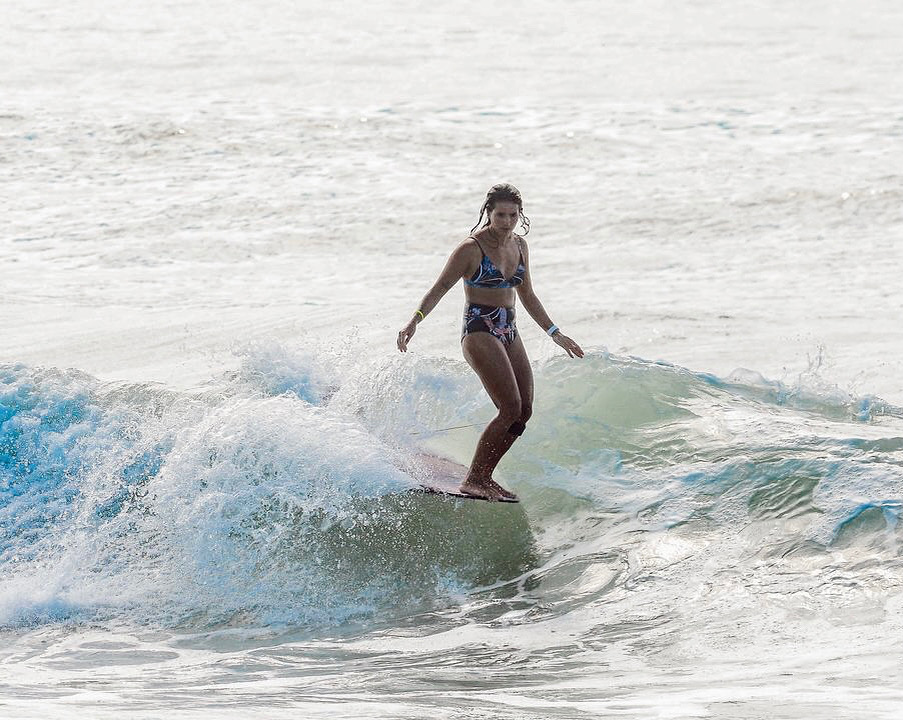 Chloé Calmon lista seus destinos dos sonhos para uma surf trip.