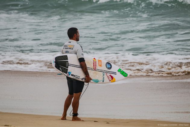Adriano de Souza, LayBack Pro 2022, Praia Mole, Florianópolis (SC). Foto: Douglas Cominski.