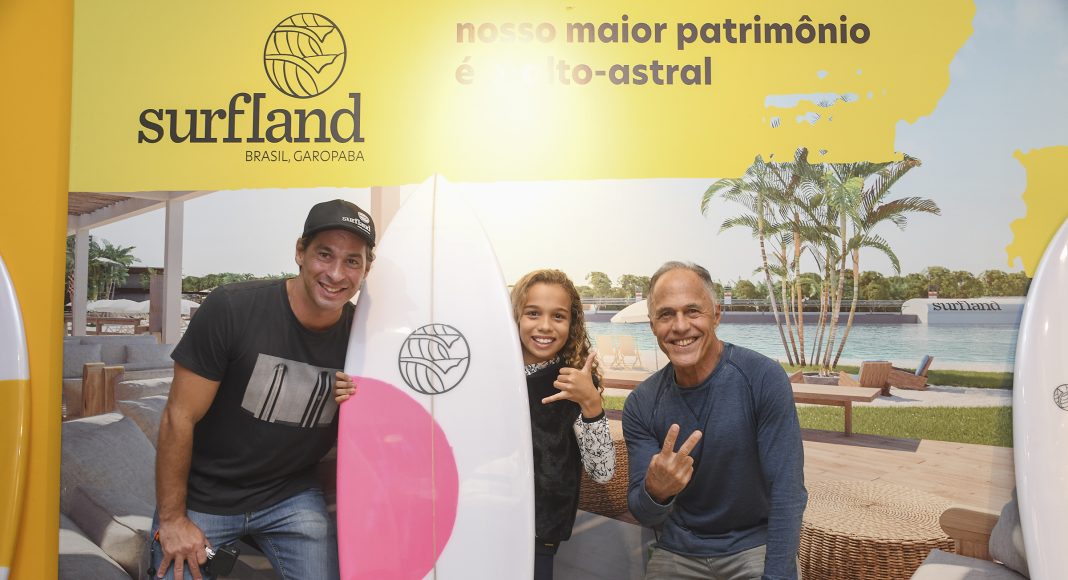 Isabel Carvalho - Campeã Sub 12 Feminino, Surfland Brasil apresenta Circuito Surf Talentos Oceano 2022, Garopaba (SC). Foto: Marcio David.