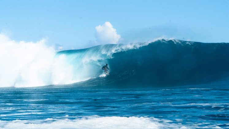 Lucas Chumbo, Teahupoo, Taiti. Foto: Pedro Bala Photography / @surf.travel.explore.