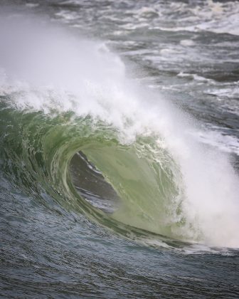 Laje do Shock, Itacoatiara Big Wave 2022, Niterói (RJ). Foto: Tony D´Andrea.