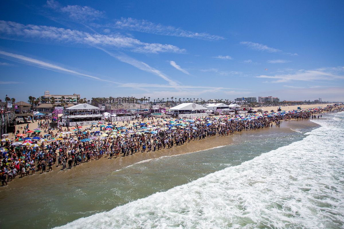 Evento acontece em Huntington Beach, Califórnia (EUA).