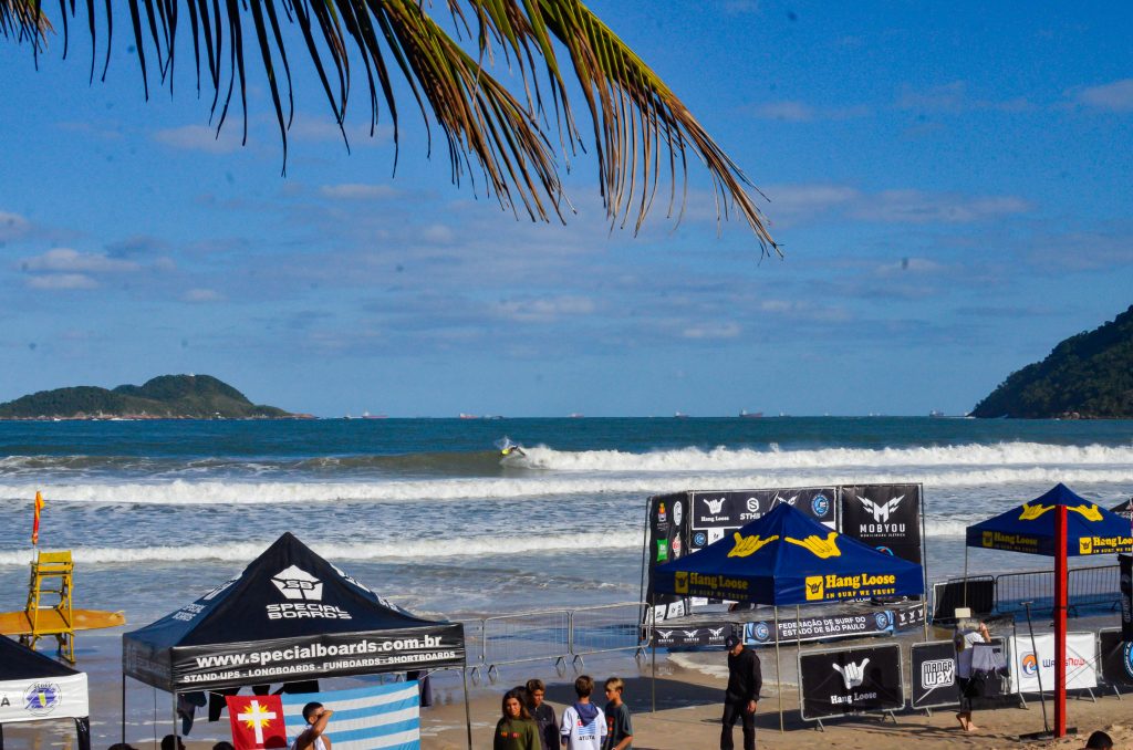 Hang Loose Surf Attack 2022, Praia do Tombo, Guarujá (SP)