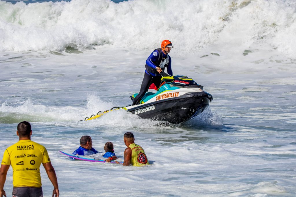 Surf Resgate dá segurança para os atletas.