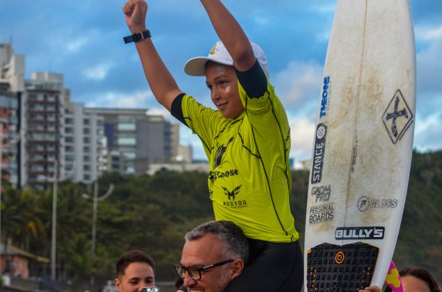 Vini Palma, Hang Loose Surf Attack 2022, Praia do Tombo, Guarujá (SP). Foto: Erik Medalha.