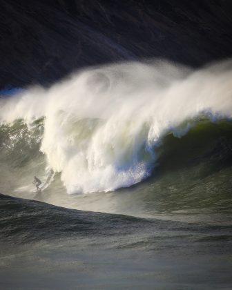 Willyam Santana, Itacoatiara Big Wave 2022, Praia de Itacoatiara, Niterói (RJ). Foto: Tony D'Andrea.