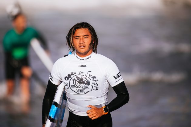 Imaikalani deVault, US Open of Surfing 2022, Huntington Beach, Califórnia (EUA). Foto: WSL / Beatriz Ryder.