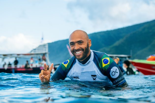 Jadson André, Tahiti Pro 2022, Teahupoo. Foto: WSL / Beatriz Ryder.