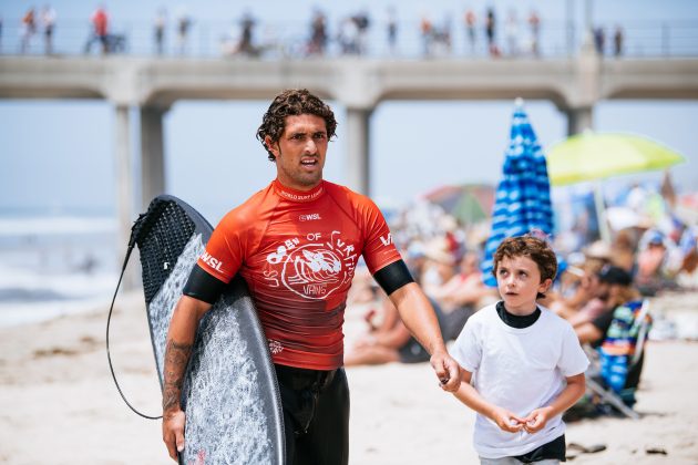 João Chianca, US Open of Surfing 2022, Huntington Beach, Califórnia (EUA). Foto: WSL / Beatriz Ryder.