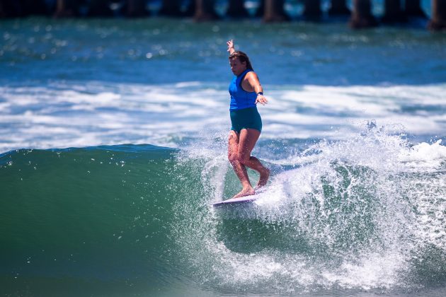 Kaitlin Mikkelsen, US Open of Surfing 2022, Huntington Beach, Califórnia (EUA). Foto: WSL / Morris.