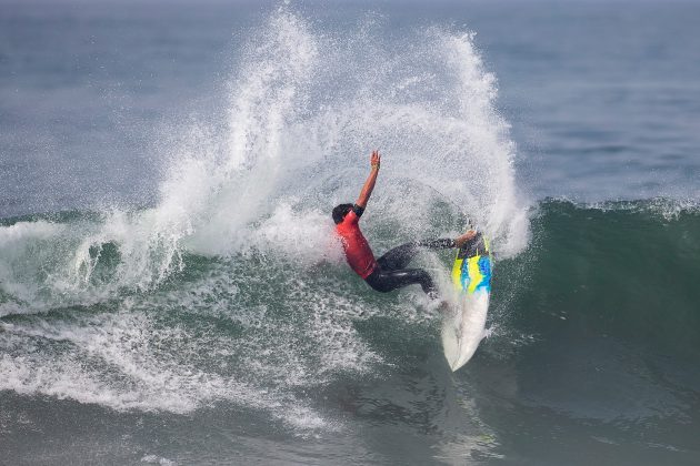 Ramzi Boukhaim, US Open of Surfing 2022, Huntington Beach, Califórnia (EUA). Foto: WSL / Morris.