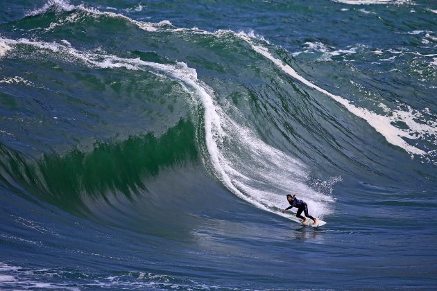 Facundo Arreyes, Itacoatiara Big Wave 2022, Laje do Shock, Niterói (RJ). Foto: Tony D'Andrea.
