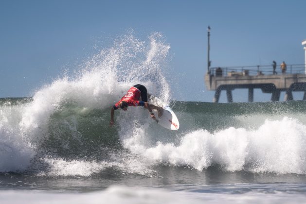 Leandro Usuna, ISA World Surfing Games, Huntington Beach, Califórnia. Foto: ISA / Sean Evans.