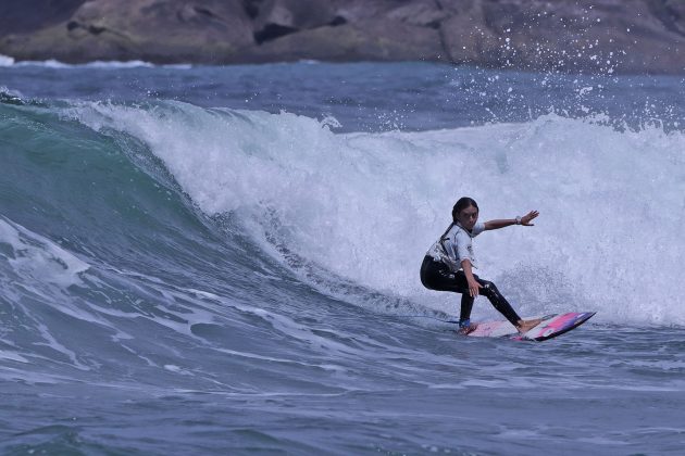 Aissa Chuman, Hang Loose Surf Attack, Praia de Camburi, São Sebastião (SP). Foto: Munir El Hage.