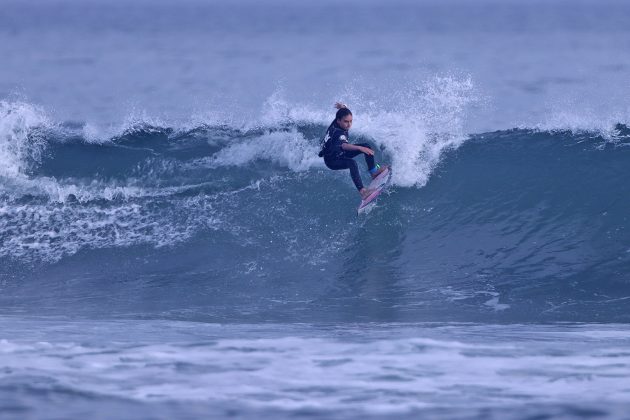 Aissa Chuman, Hangloose Surf Attack 2022, Praia de Camburi, São Sebastião (SP). Foto: Munir El Hage.