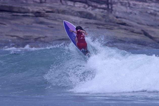 Giovanna Donato, Hangloose Surf Attack 2022, Praia de Camburi, São Sebastião (SP). Foto: Munir El Hage.