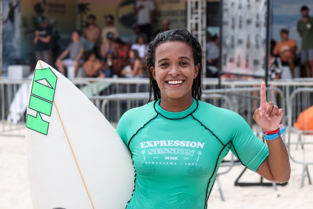Julia Santos, Saquarema Surf Festival, Praia de Itaúna, Saquarema (RJ). Foto: Daniel Smorigo.