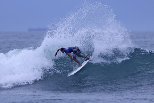 Renan Rodrigues, Hangloose Surf Attack 2022, Praia de Camburi, São Sebastião (SP). Foto: Munir El Hage.