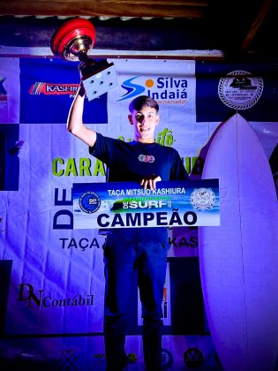 Guilherme Balio, Cerimônia de entrega de prêmios aos campeões do Circuito Caraguatatubense de 2022. Foto: Divulgação.