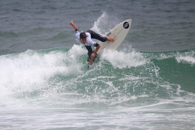 Guilherme Lemos, Garytos Barra Surf Junior Final 2022, Barra da Tijuca (RJ). Foto: @surfetv / @carlosmatiasrj.