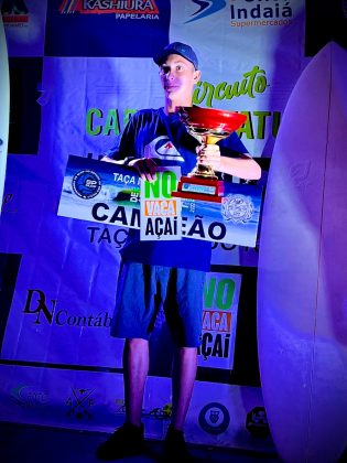 Kaynan Anthony, Cerimônia de entrega de prêmios aos campeões do Circuito Caraguatatubense de 2022. Foto: Divulgação.