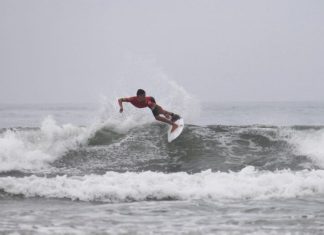 Retorno do surfe adaptado