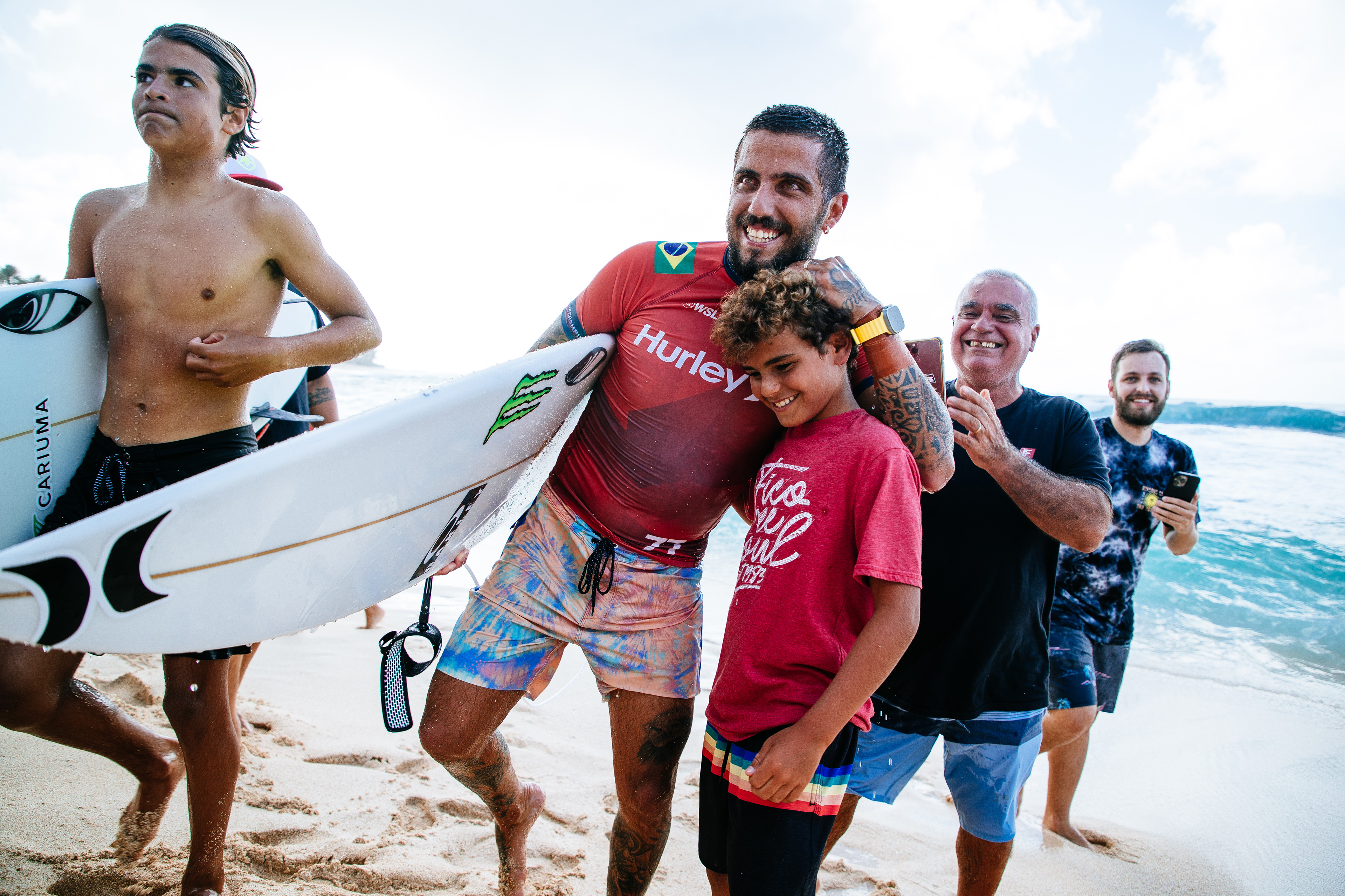 Filipe Toledo chega nas oitavas de final do Pro Sunset Beach.