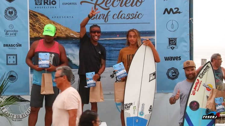 Pódio Pranchinha Open Masculino, Recreio Surf Classic 2023, Praia da Macumba (RJ). Foto: Cesar Aiello.