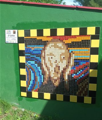O Grito, Oficina de Mosaico na Escola , Imbituba (SC). Foto: Liz Panek.