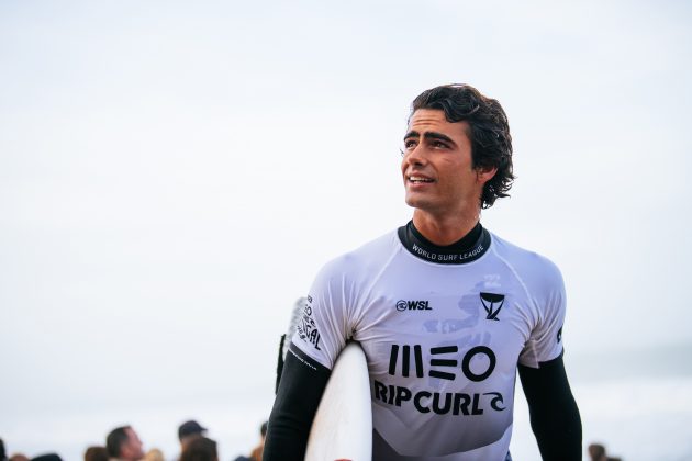 Tiago Carrique, MEO Pro Portugal 2023, Supertubos, Peniche. Foto: WSL / Thiago Diz.