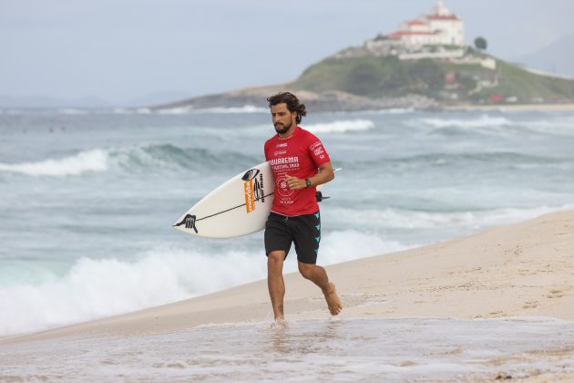 Ian Gouveia, Saquarema Surf Festival, Praia de Itaúna (RJ). Foto: Daniel Smorigo.