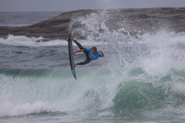 Mateus Herdy, Saquarema Surf Festival, Praia de Itaúna (RJ). Foto: Daniel Smorigo.