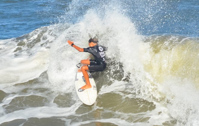 Bernardo Bicalho, Hang Loose Surf Attack 2023, Pier de Mongaguá (SP). Foto: Erik Medalha.