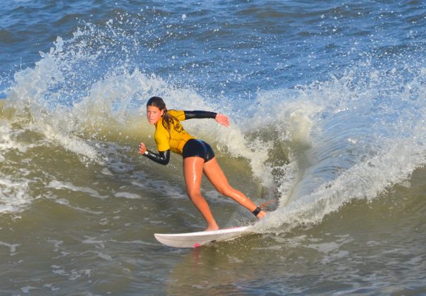 Luiza Savoi, Hang Loose Surf Attack 2023, Pier de Mongaguá (SP). Foto: Erik Medalha.