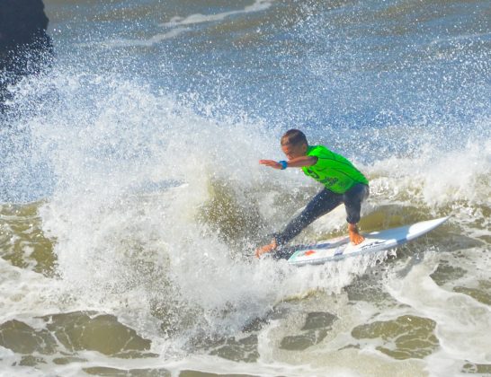 Pedro Henrique, Hang Loose Surf Attack 2023, Pier de Mongaguá (SP). Foto: Erik Medalha.