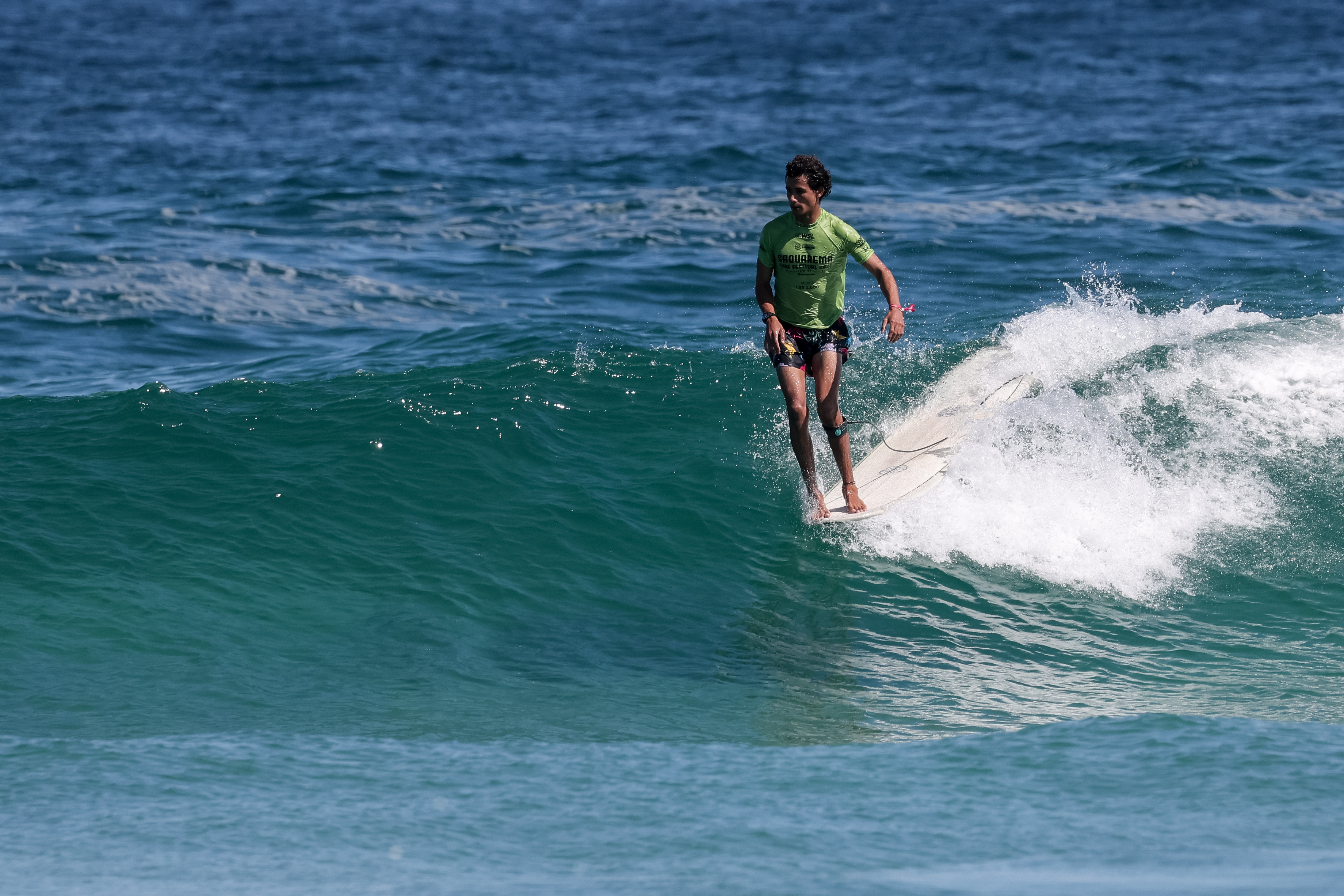 Matias Maturano é o novo campeão de Longboard no Saquarema Surf Festival.