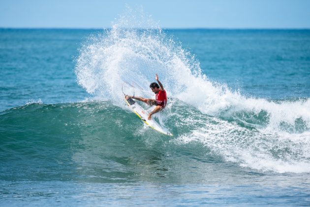 Filipe Toledo, Surf City El Salvador Pro 2023, Punta Roca, La Libertad. Foto: WSL / Beatriz Ryder.