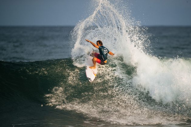 Jordy Smith, Surf City El Salvador Pro 2023, Punta Roca, La Libertad. Foto: WSL / Aaron Hughes.