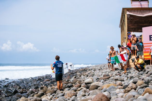 Leonardo Fioravanti, Surf City El Salvador Pro 2023, Punta Roca, La Libertad. Foto: WSL / Aaron Hughes.
