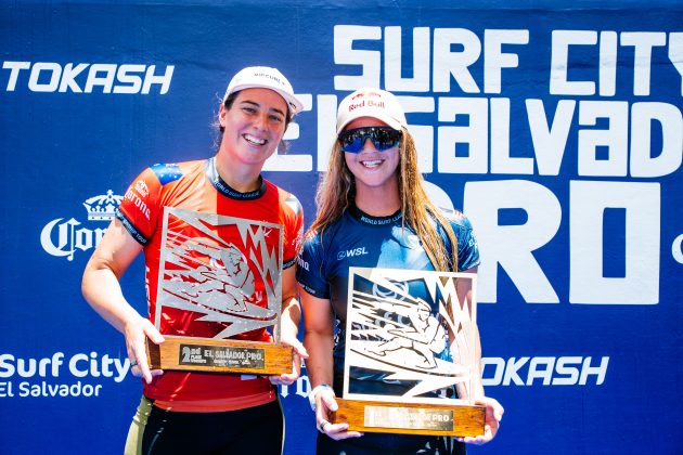 Tyler Wright e Caroline Marks, Surf City El Salvador Pro 2023, Punta Roca, La Libertad. Foto: WSL / Beatriz Ryder.