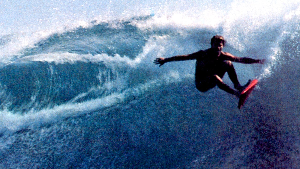 Rick Rasmussen trilhou um caminho perigoso entre o surfe e o tráfico e pagou com a vida.