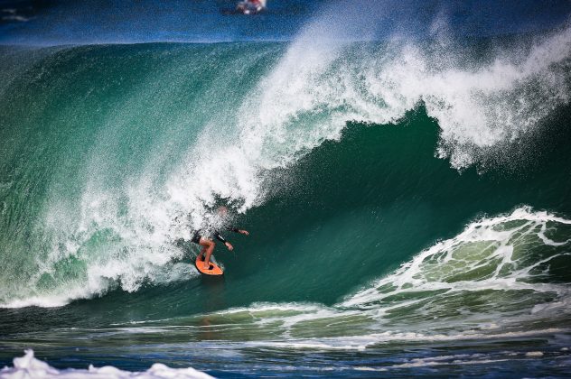 Kalani Lattanzi, Itacoatiara Big Wave 2023, Niterói (RJ). Foto: Tony D'Andrea.